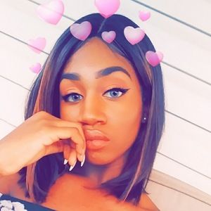 Meet your Posher, Keyana